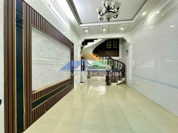 ????bán nhà kiều sơn - văn cao - 58m 3 tầng - sân cổng riêng - ngõ cực nông