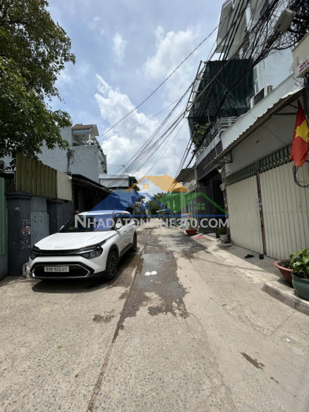 Bom tấn giảm 3tỷ gấp bán nhà xưởng gần chợ bình thành-hẻm7m thông 403m2-2tầng 18 tỷ