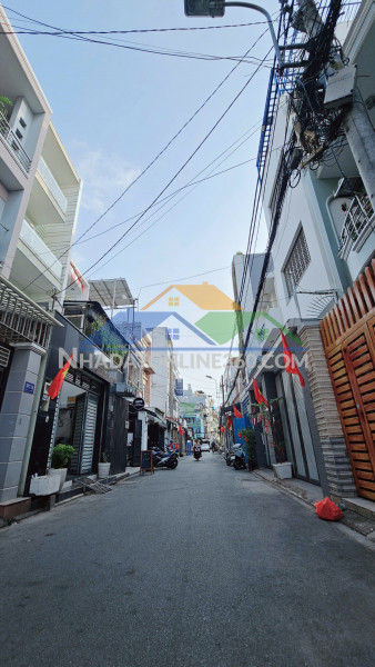 Bán gấp nhà mt bàu cát 133m² – giá 15 tỷ, khách thiện chí có giá tốt