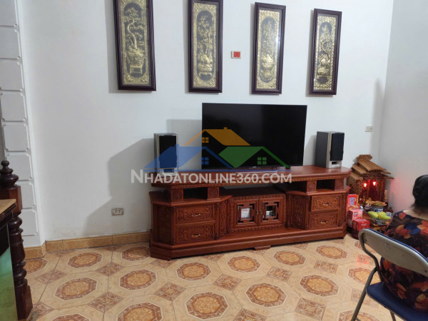 Giá tốt - chính chủ cần bán nhà mặt đường bát khối, phường cự khối, quận long biên, hà nội