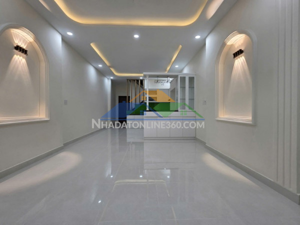 Bán nhà mặt phố kha vạn cân, linh trung, thủ đức, tp hcm. dt 120m2, 2 tầng. giá 10.1 tỷ, shr. 0933125879