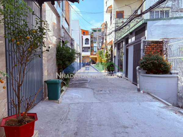 ???? đất nơ trang long – ngang 7m x 20  – 18.6 tỷ, đang làm dãy trọ tiện xây