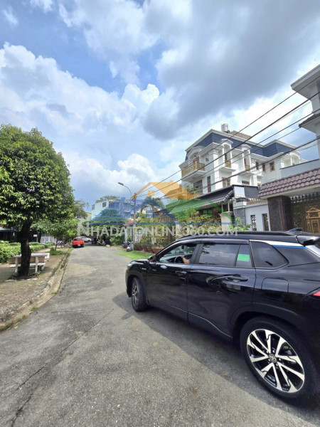 Bán nhà đường linh trung, phường linh trung,thủ đức, tp hcm. dt 80m2, 1 tầng, shr - giá  8.45 tỷ - 0933125879