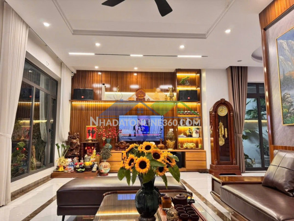 Bán nhà phố giang văn minh 38m 5 tầng mặt tiền 3,5m 12 tỷ