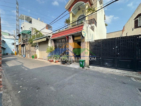 Chủ ngộp bán gấp - 80m2 trung mỹ tây 4pn - chỉ 4.35 tỷ