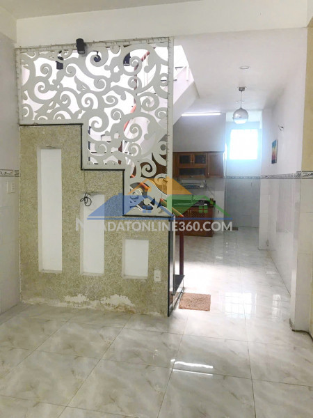 Nhà 3 tầng mt đường phong phú (p12.q8 cũ)giá 11 tỷ tl