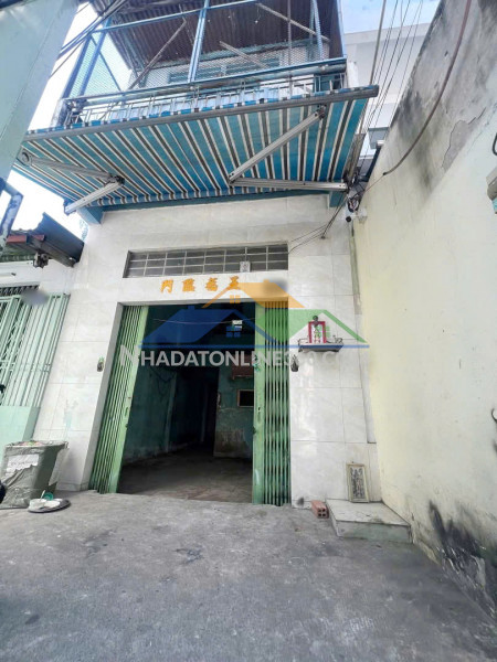 Nhà cũ (lửng,lầu) hẻm thông đường tùng thiện vương p12q8. giá: 3.98 tỷ