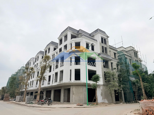 Gấpbán biệt thự vinhomes riverside long biên full nội thất176m 4 tầng mặt tiền rộng  5x tỷ(tl)