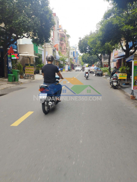 Bán nhà khu thiên phước - 52m2 - hxh vô nhà - 5 tầng btct