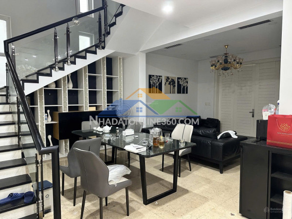 Bán nhà đội cấn ngọc hà, 68m2, mặt tiền 5m, ngõ rộng gần ô tô, chỉ 18  tỷ