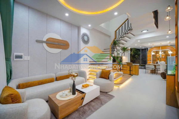 Bán nhà đường văn chung, phường 13 quận tân bình (5x14m) - 8 tỷ