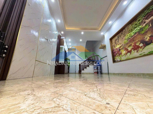 Hiếm đất hoàng mai, ô tô vào đất, giá đầu tư 50m chỉ 200tr/m