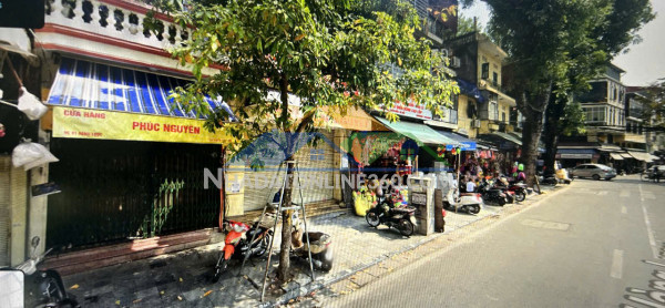 Cho thuê mặt tiền kinh doanh trung tâm phố cổ, phường hàng mã,...
