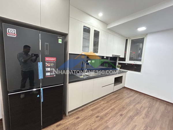 Chung cư mặt phố phạm hùng - lô góc 4pn2vs full nội thất - tầng trung - đẹp long lanh - gần bến xe mỹ đình - chủ cần bán gấp