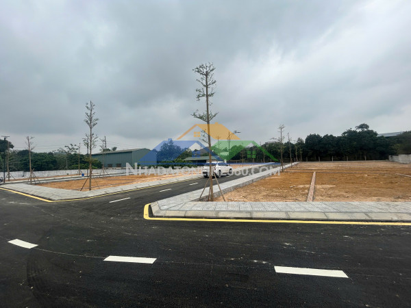 Chính chủ cần bán lô ngoại giao - trục chính rộng 10m - gần...