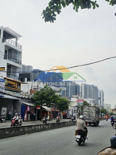 Quận 7, mặt tiền huỳnh tấn phát, 8x33m, chỉ 49 tỷ, tiện xây mới, cần bán gấp