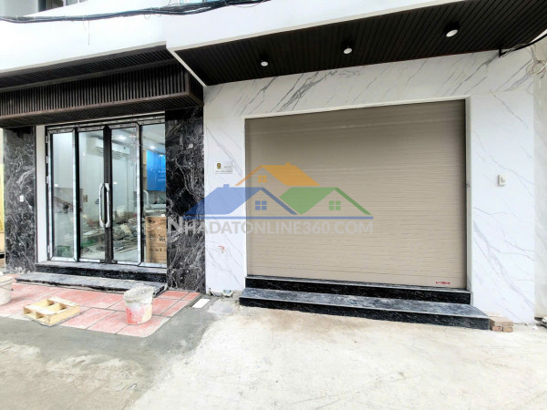 Bán nhà 6 tầng ngô xuân quảng thang máy phun nội thât oto đỗ cửa giá chỉ nhỉnh 8 tỷ