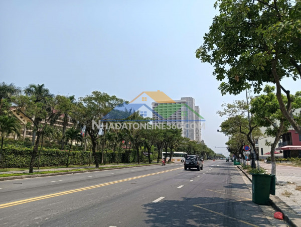 Mặt tiền võ nguyên giáp 940m2 ngang 36m sát crowne plaza giá 165 tỷ