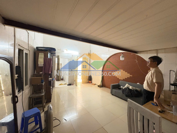 Cho thuê nhà ngõ nguyễn lương bằng- đống đa-dt 40m2*1,5 tầng-giá 5,5tr ctl