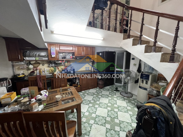 Bán đất tặng nhà gia quất- lô góc- kinh doanh-85m 3 tầng nhỉnh 8 tỷ(tl)