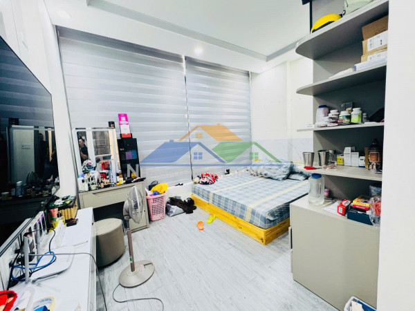 Siêu hiếm - nhà chính chủ - 5 tầng đúc thật - 4pn lớn - bình thạnh - 4.5x10 - hoàn công đủ - định cư - bán 7.9 tỷ - tl