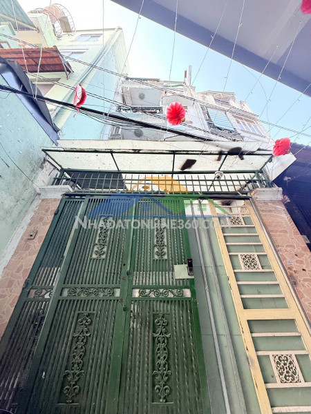 Cho thuê văn phòng đẹp cầu giấy - 2 mặt tiền - đỗ ô tô thoải mái - phạm tuấn tài, nghĩa đô