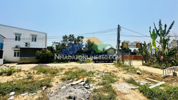 Giá rẻ! đất lô góc full thổ – 83m² – chỉ 1.68 tỷ