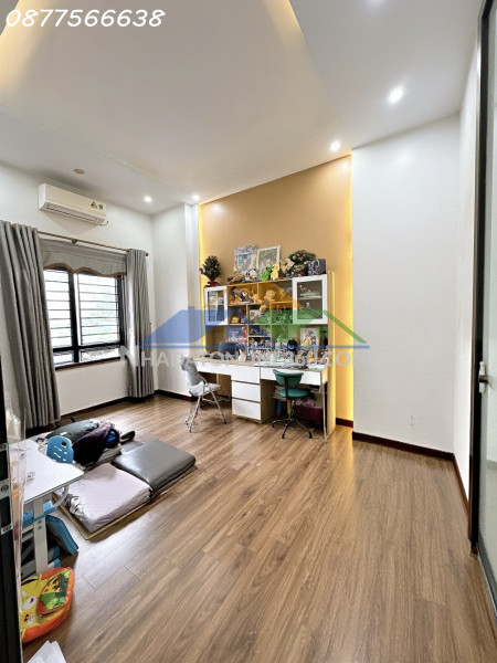 Tân mai - vành đai 2.5 - 1 nhà ra phố - 60m 3t mt 4.2m - sổ nở hậu