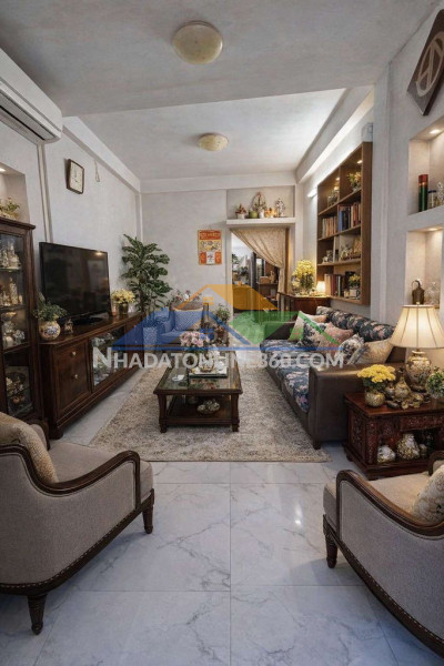 3 tầng kinhdươngvương 50m2 hẻmxehơi dưới 3.7 tỏi ++++ thương lượng mạnh