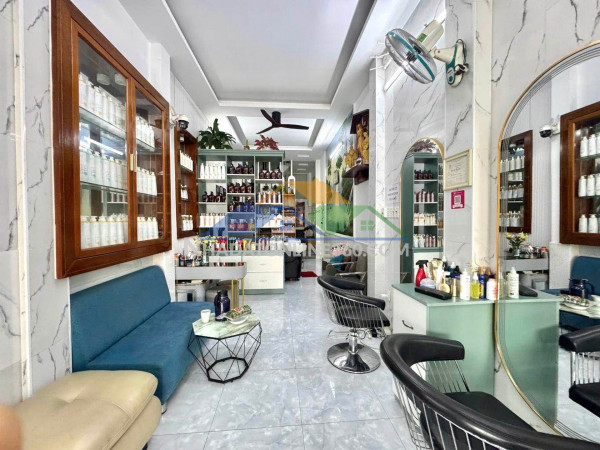 Mặt tiền đường kinh doanh sầm uất - 3 tầng - 70m2 - nguyễn duy cung - chỉ 1.x tỷ (bank lo 6.5 tỷ)