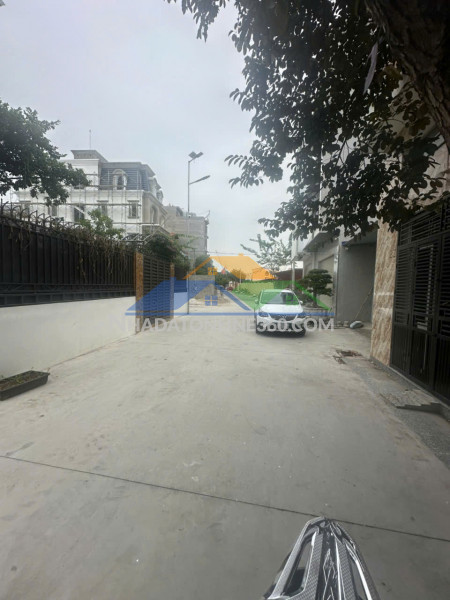 Bán lô đất phân lô gần aeon mall - diện tích 157m2 - ngang 10m