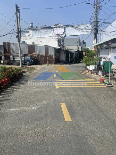 Bán nhà mặt tiền 1 trệt 1 lửng 2 lầu 5x16m giá 5,9 tỷ đường phạm thị tôm