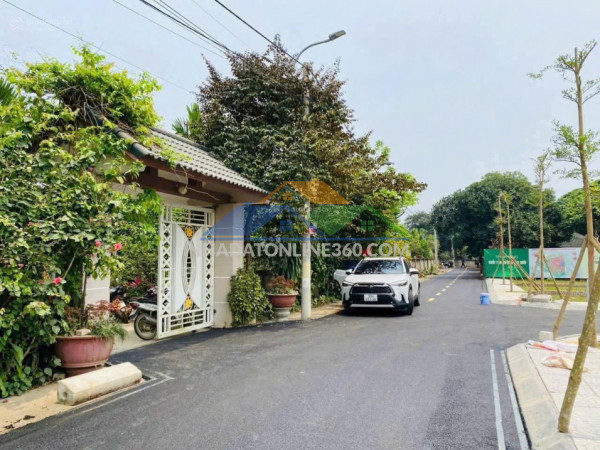 Siêu phẩm đất hòa lạc view hồ thoáng mát, gần cnc & đh fpt