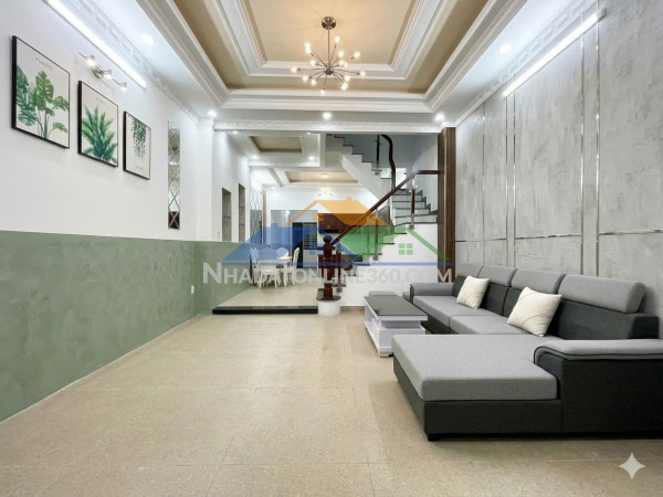 Chi 7. x tỷ- htp- gần hoàng quốc việt- đường xe tải- gần phú mý hưng- nhà 4 tầng- dt 4.6 x 12- dân trí- hoàn công- hiện hữu.