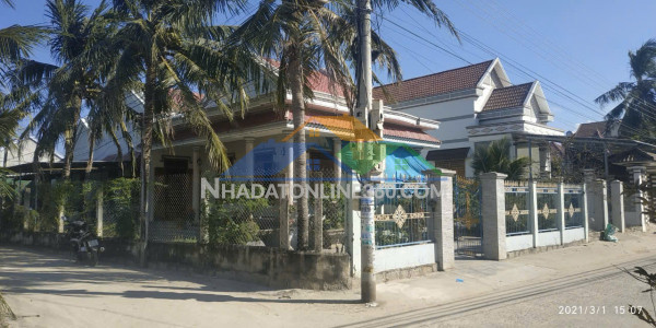 Siêu phẩm lô góc 400m² - cách biển 40m - trung tâm kkt vân phong