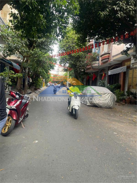 2mt trước sau đường 8m thông tại phan văn trị thông quang trung vị trí gần cityland p10 gò vấp 7,5tỷ