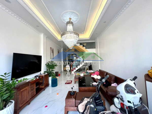 ????????rẻ nhất tđc vĩnh niệm -  56m 4 tầng - đường 12m - dân xây độc lập