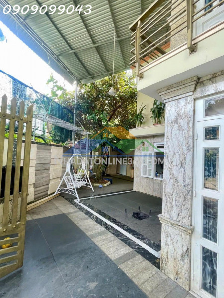 ???? biệt thự khu an sương–phân lô vip.
ngang khủng 7m–đường 8m có lề–đang làm văn phòng