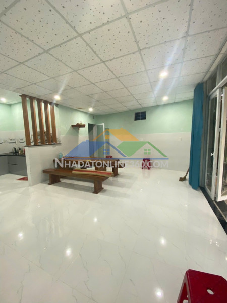 Ngô văn sở 120m2 ngang 5m giá 12.7 tỷ mặt tiền kinh doanh dòng tiền