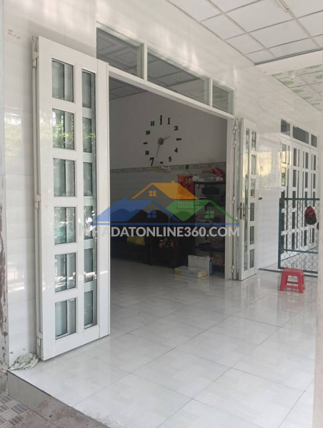 Do đổi chỗ ở nên cần bán nhanh nhà và đất tại tân thạch - gần ngã tư huyện - tặng nội thất