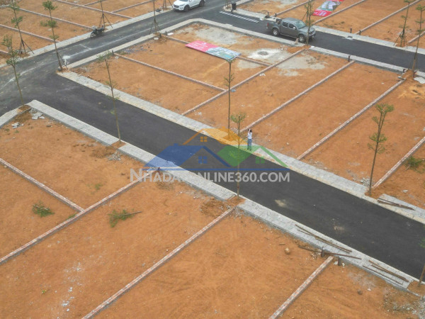 Cắt lỗ sâu chỉ một lô duy nhất -  lô góc 2 mặt tiền tại hoà lạc gần trường đhqg, fpt, khu cnc