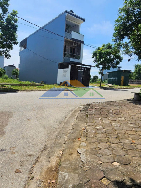 Chiết khấu sâu nhất lô đất đẹp, mặt tiền rộng, vị trí trung tâm vai réo, phú cát, hà nội