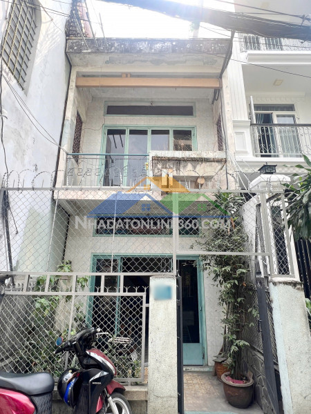 Nhà cũ 2 lầu hxh dương bá trạc p.chánh hưng p1q8