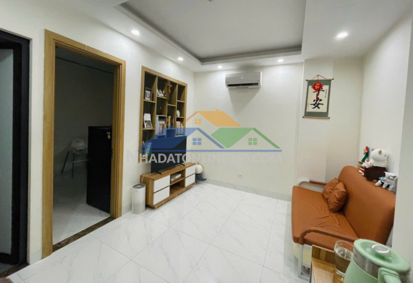 Cho thuê nhà cc mini nguyễn trãi 50 m2* 2pn, 1vs- giá 8,2 triệu ctl