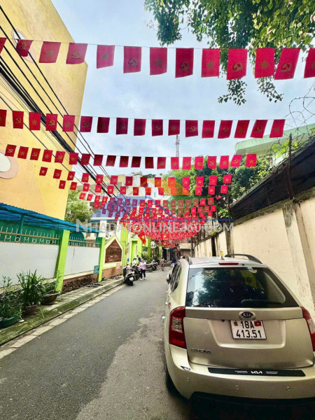 Cho thuê văn phòng tầng 1 tại chung cư láng hạ