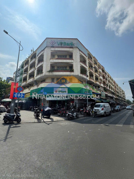 Nhà góc 2mt ngay chợ lớn quận 6 - 6 tầng - thu 150tr/th - 70 tỷ - tìm nhà phố
