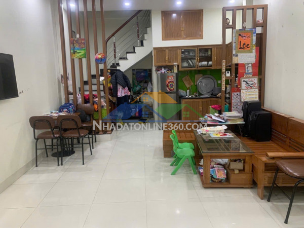 Bán nhà vương thừa vũ tx- 41/50m2 5 tầng mặt tiền 4,3m giá hơn 12 tỷ ngõ thông ô tô đỗ cửa thiết kế đẹp sang trọng