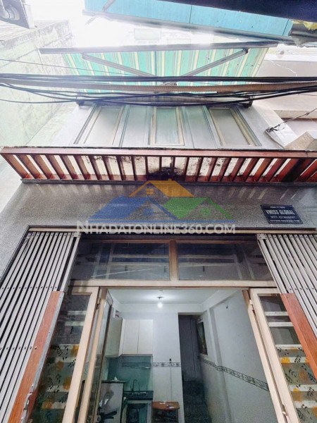 Nhà quận 4 – khu dân cư hiện hữu không quy hoạch – hoàn công đủ