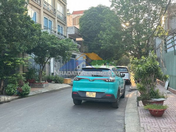 Bán nhà 3 tầng ở kỹ hxh phạm văn chiêu 64m2(4.1x15) cách đường chỉ 50m 7 tỷ hơn