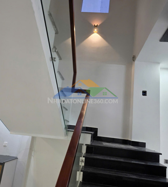 ♥ mt bàu mạc 18, gần biển nguyễn tất thành, 90m2, 3 tầng, 6.x tỷ